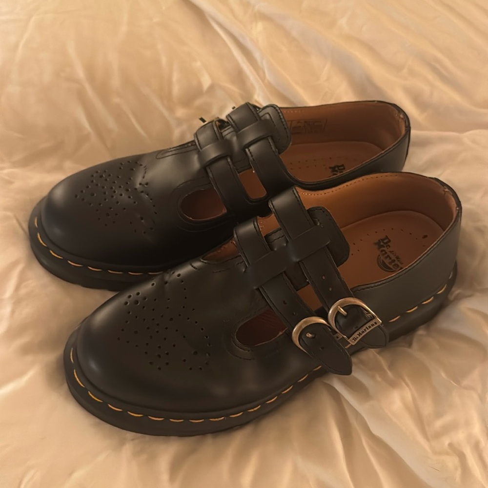 DR MARTENS 8065 SMOOTH LEATHER MARY JANE SHOES